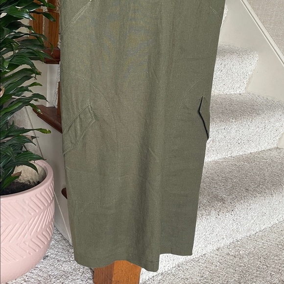 Max Studio Olive Green Linen Short Sleeve Dress - Picture 3 of 10